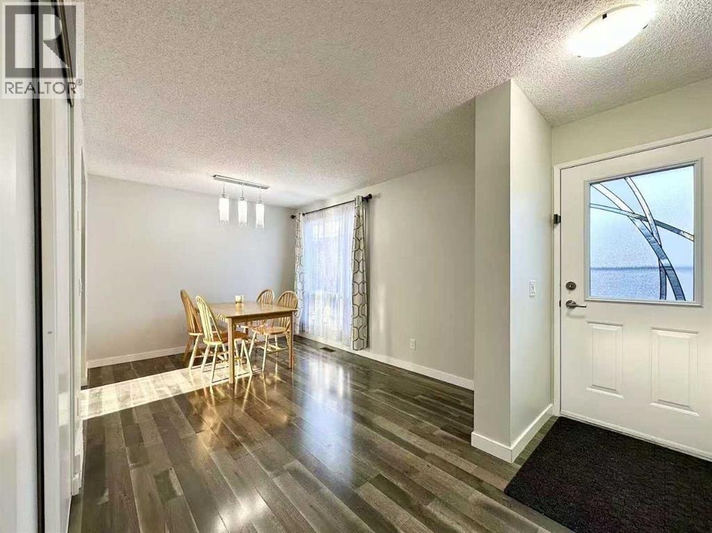 16, 6915 Ranchview Drive NW — photo 3