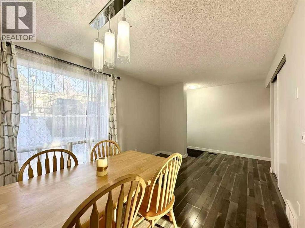 16, 6915 Ranchview Drive NW — photo 4