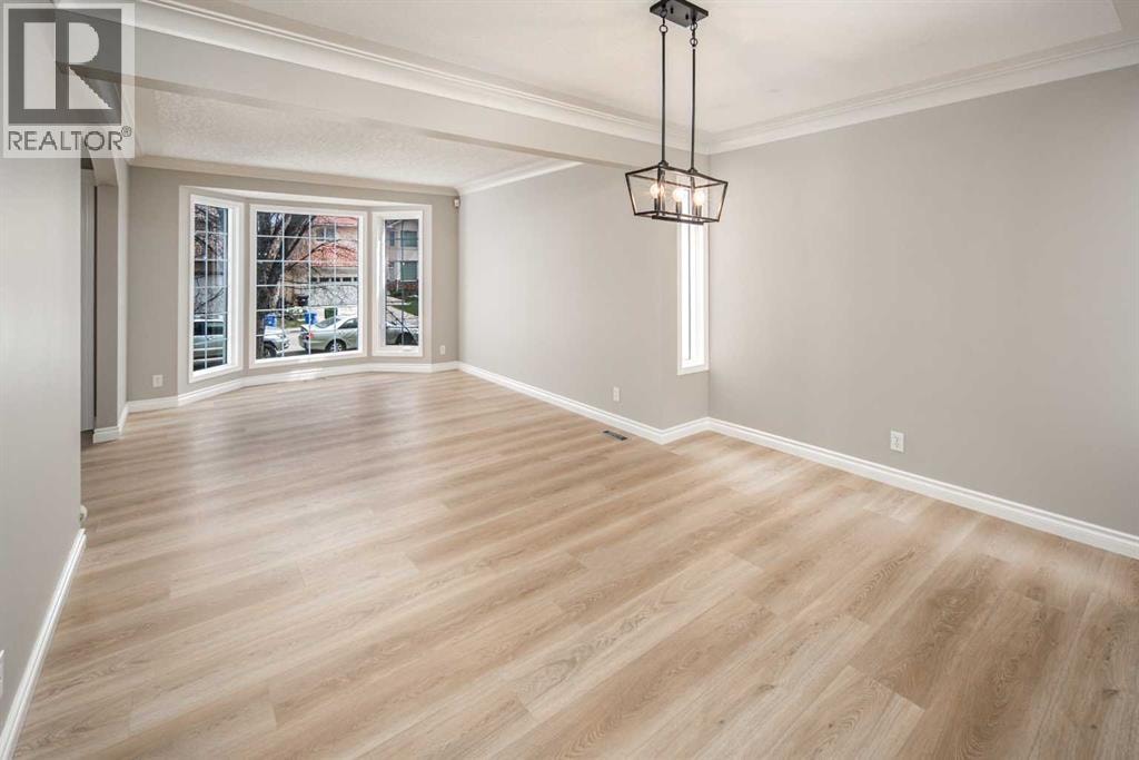 79 Hamptons Heights NW — photo 8