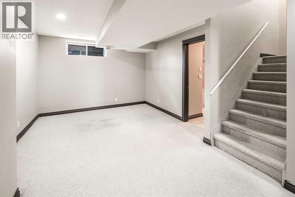 79 Hamptons Heights NW — photo 34