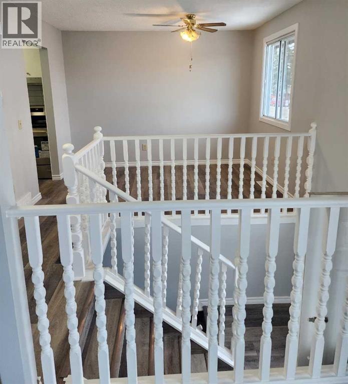 B, 1404 43 Street SE — photo 9