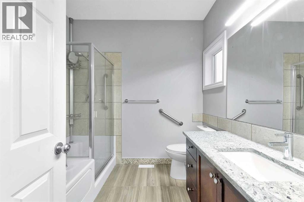 197 Royal Crest View NW — photo 11