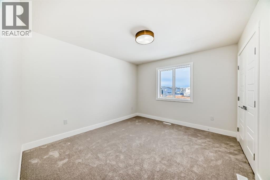 707 Mandalay Avenue — photo 34