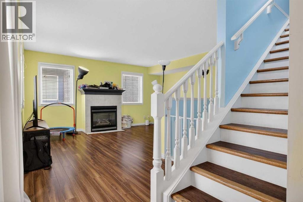 34 Simcoe Place SW — photo 7