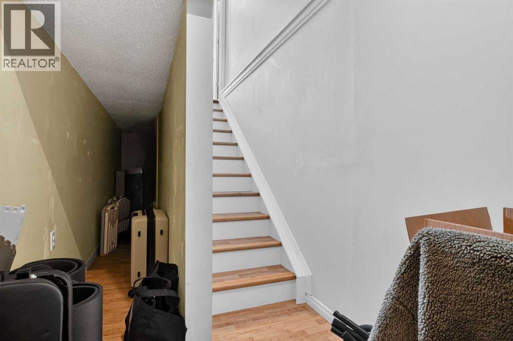 34 Simcoe Place SW — photo 26