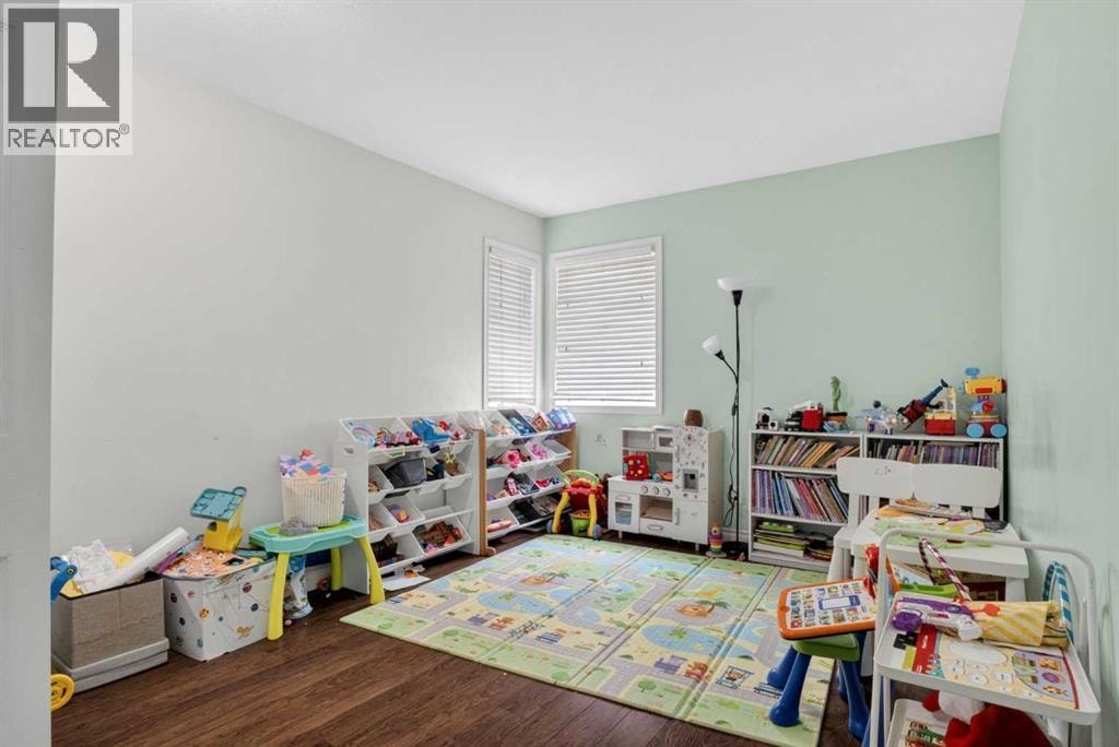 34 Simcoe Place SW — photo 25