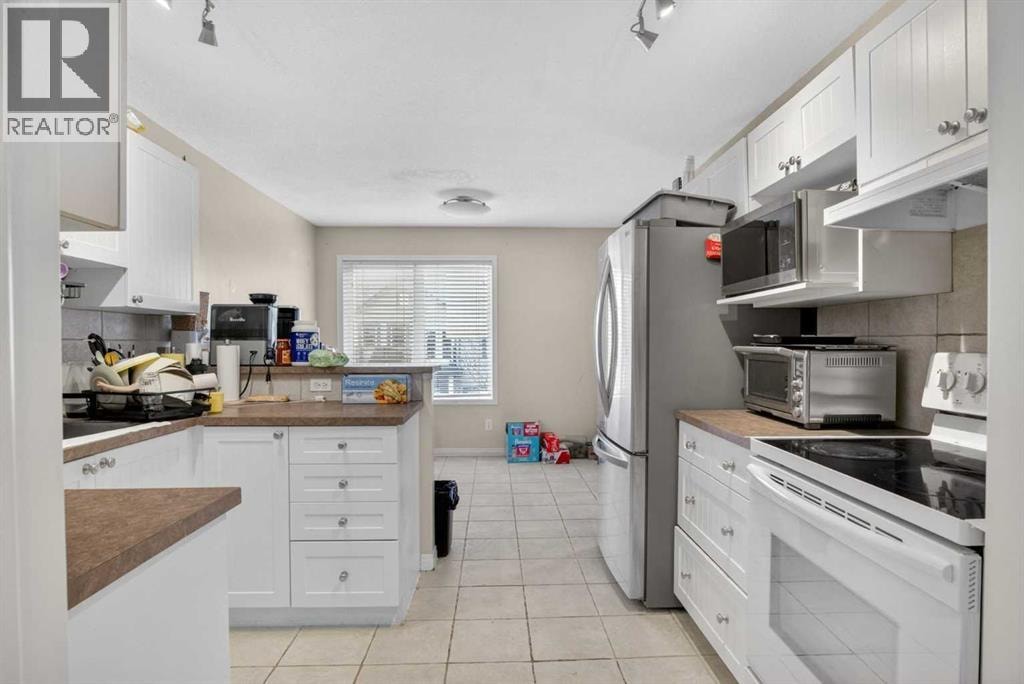 34 Simcoe Place SW — photo 15
