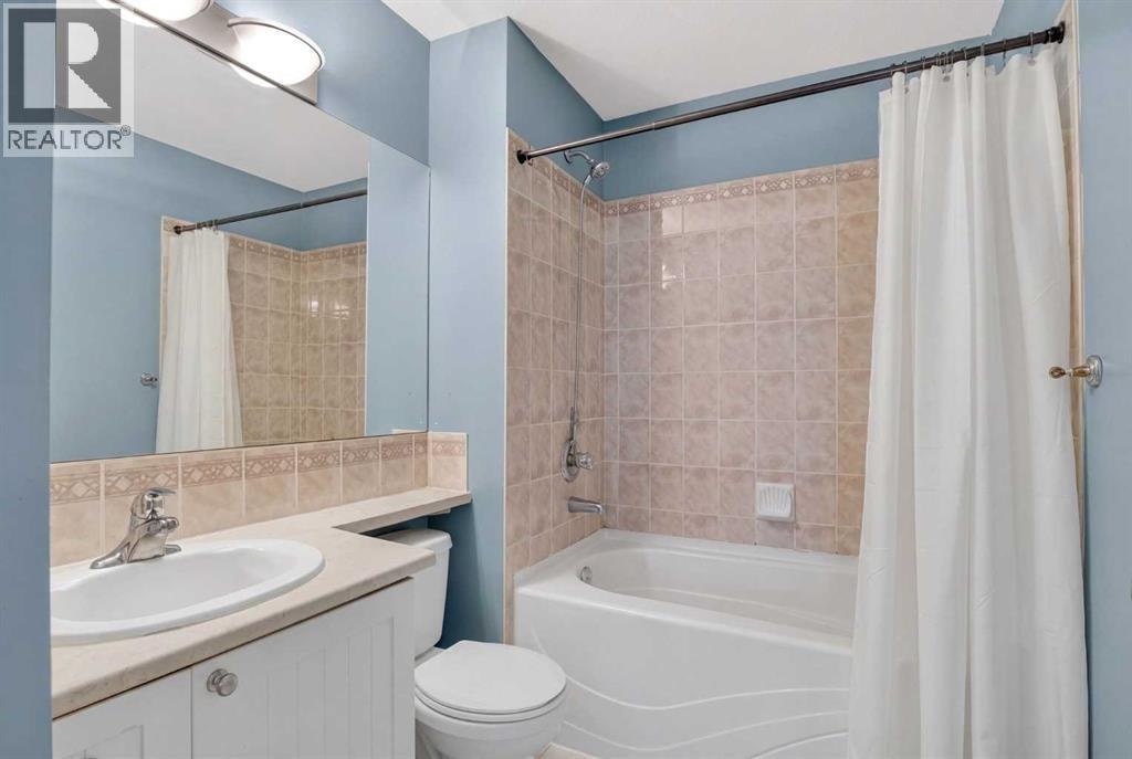 34 Simcoe Place SW — photo 23