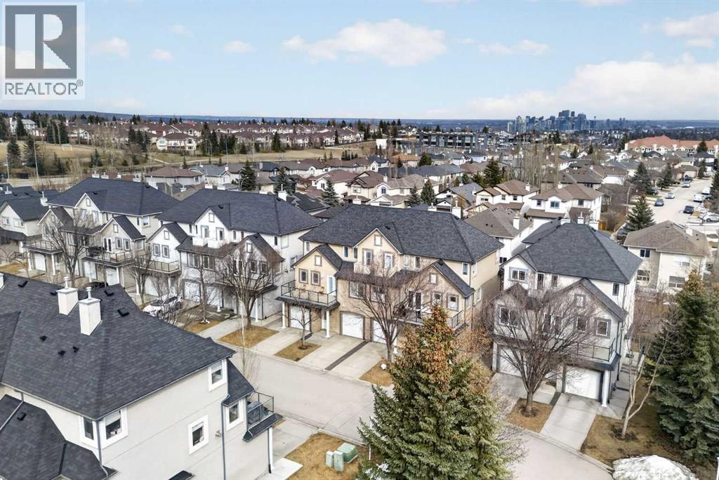 34 Simcoe Place SW — photo 30