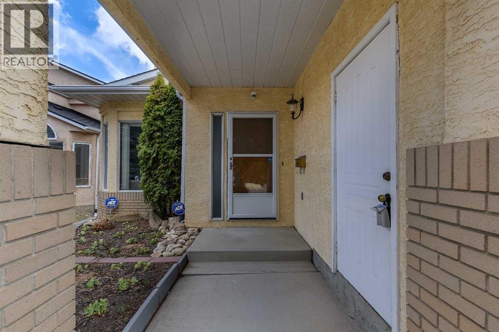 2856 Signal Hill Heights SW — photo 2