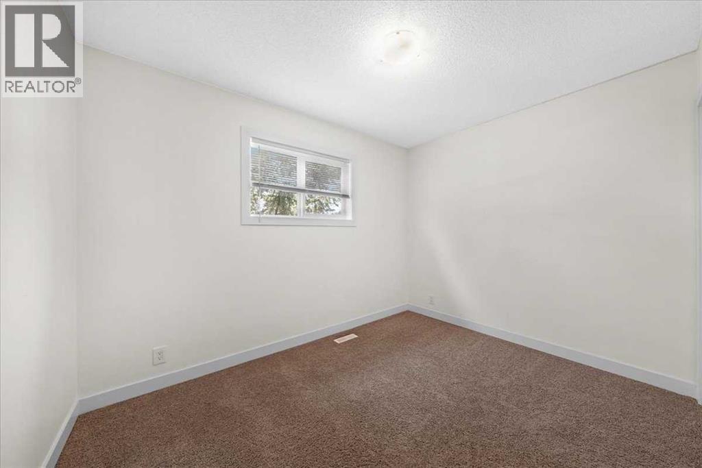 61 Falmere Way NE — photo 29