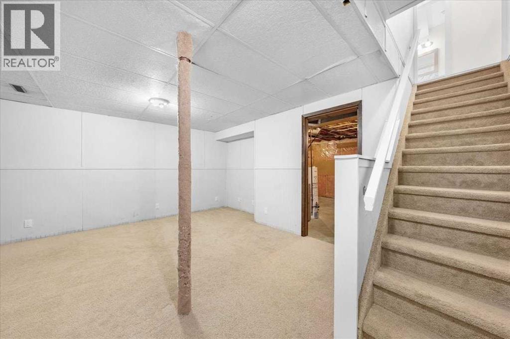 61 Falmere Way NE — photo 32