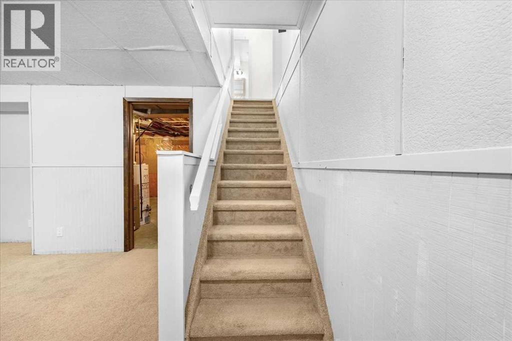 61 Falmere Way NE — photo 33
