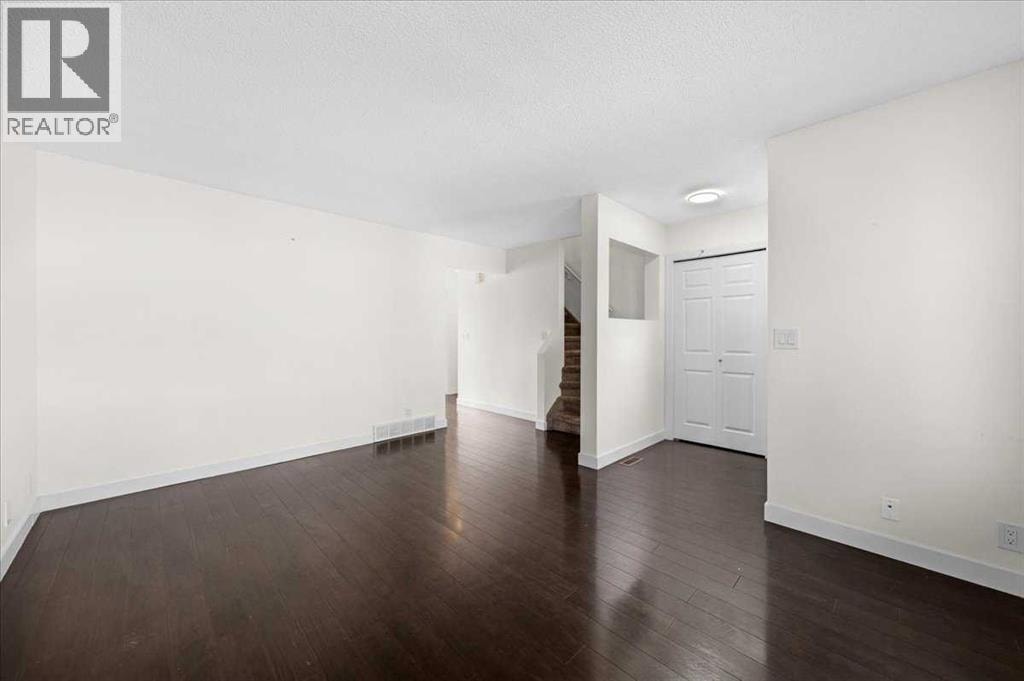 61 Falmere Way NE — photo 8