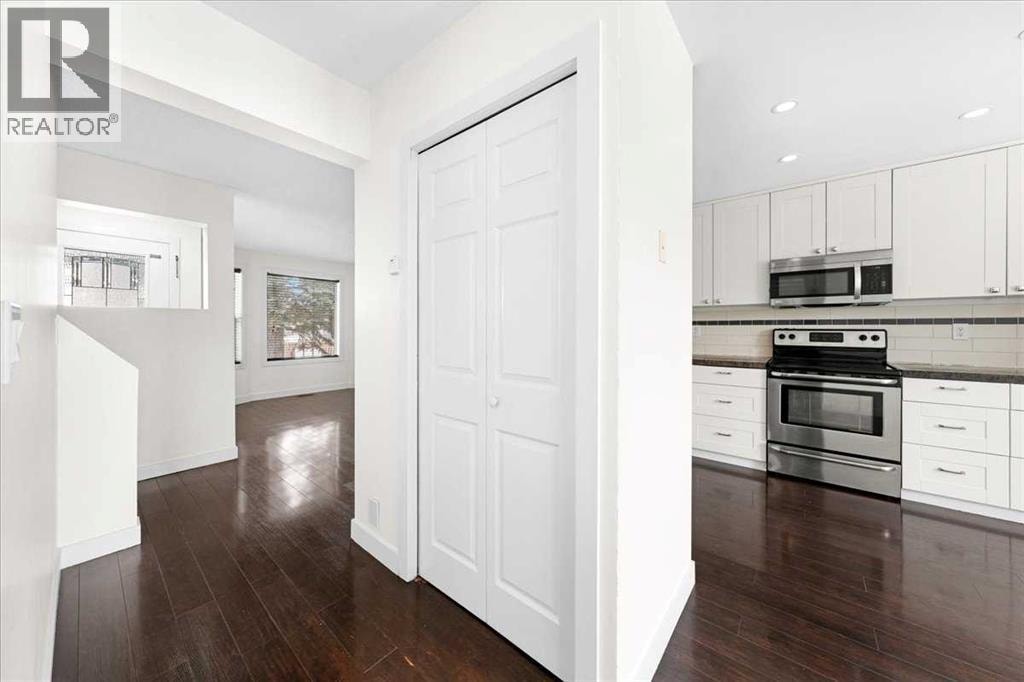61 Falmere Way NE — photo 9
