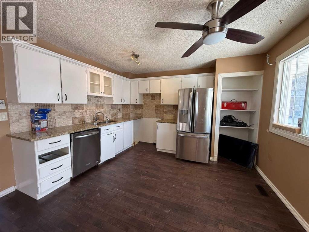 93, 1555 Falconridge Drive — photo 3
