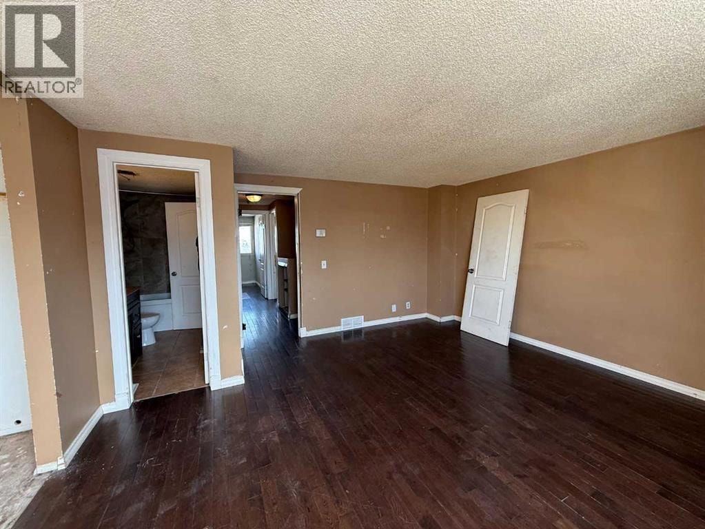 93, 1555 Falconridge Drive — photo 19