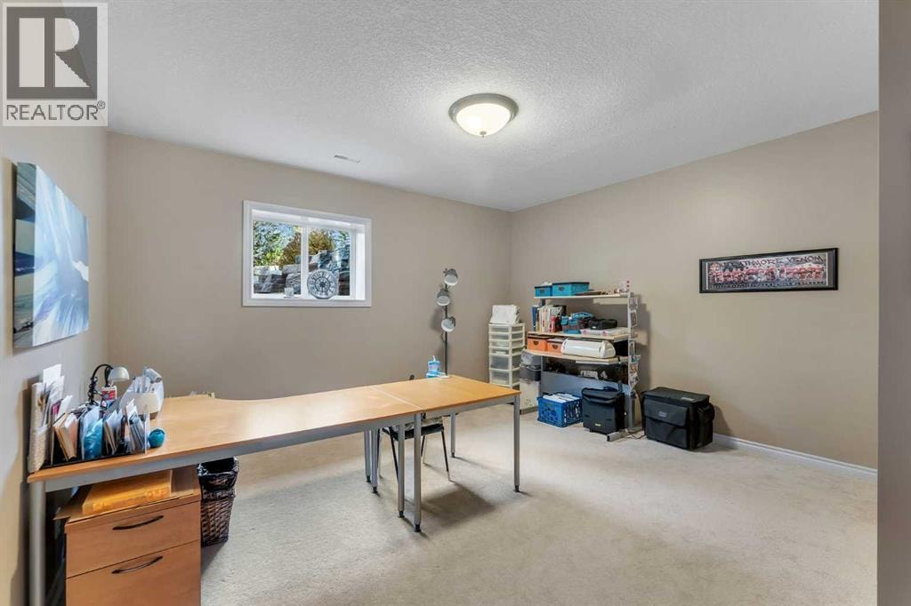 275200 Township Road 233 — photo 32