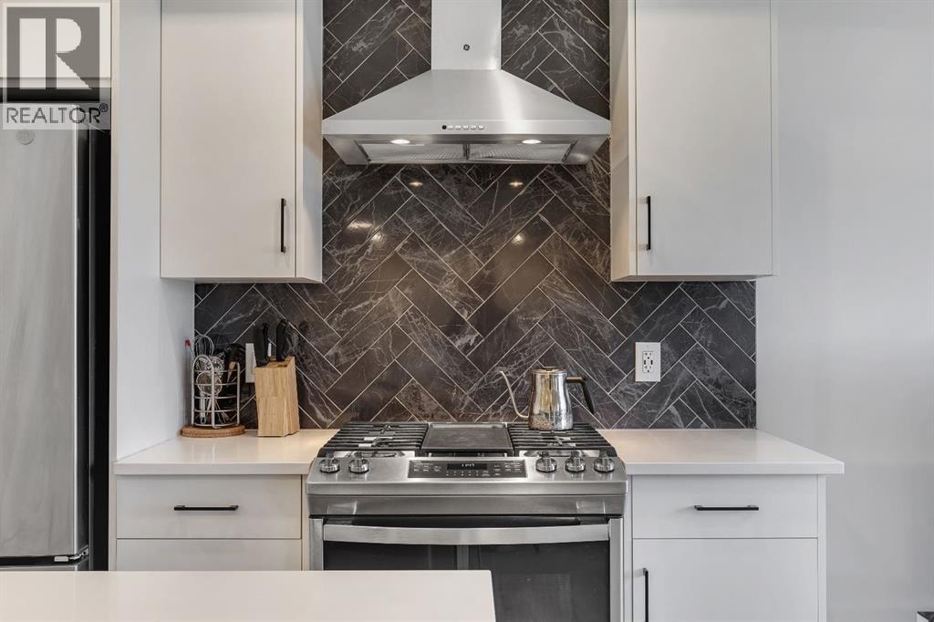 516 Greenbriar Common NW — photo 3