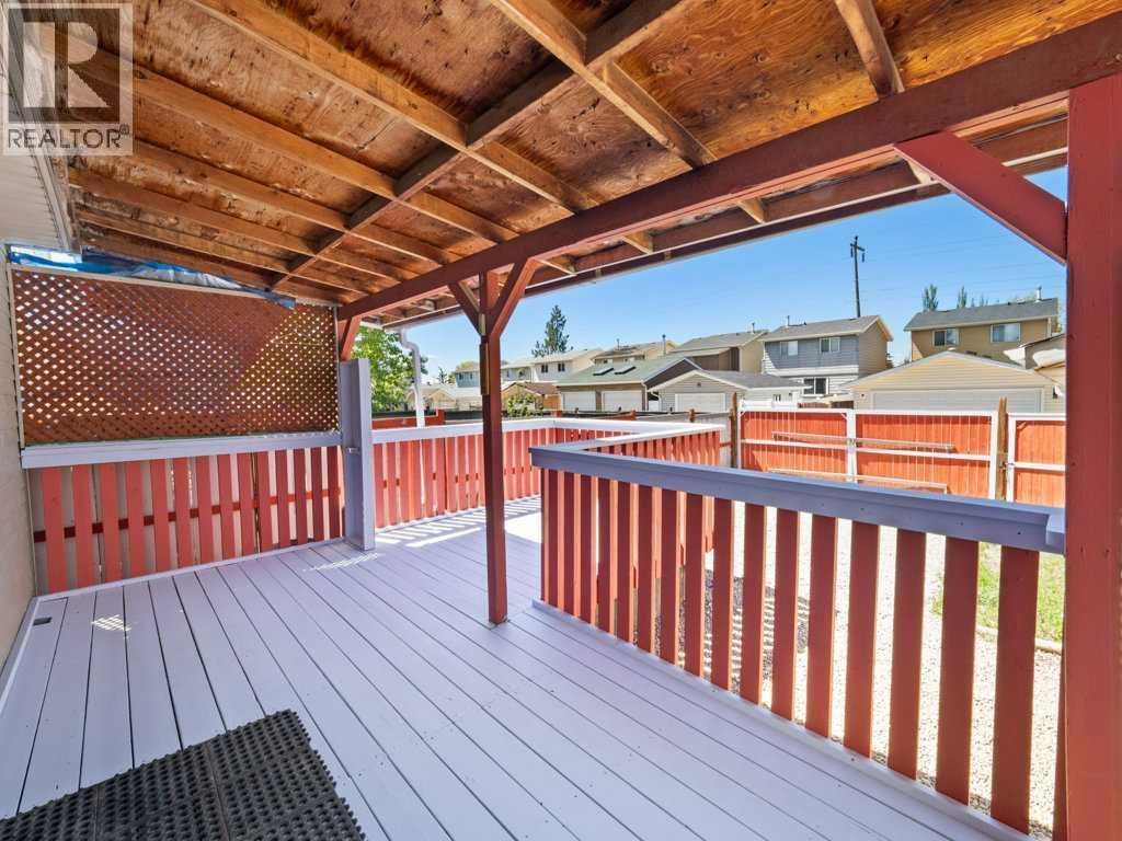 143 Erin Mount Place SE — photo 25
