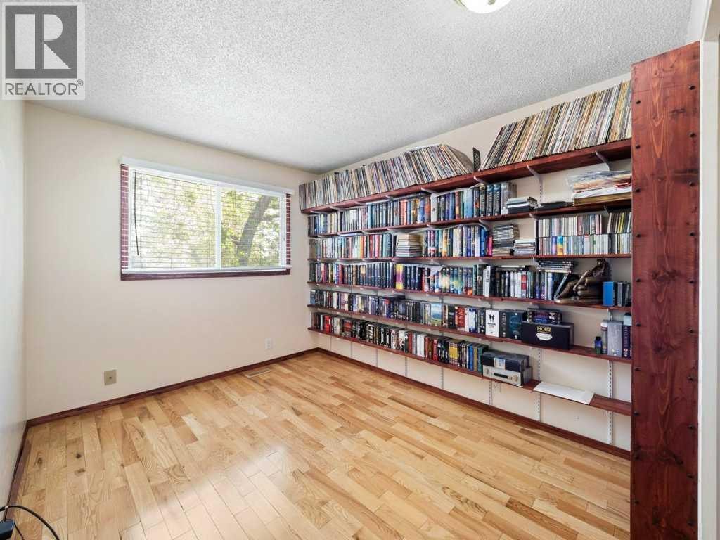 143 Erin Mount Place SE — photo 18