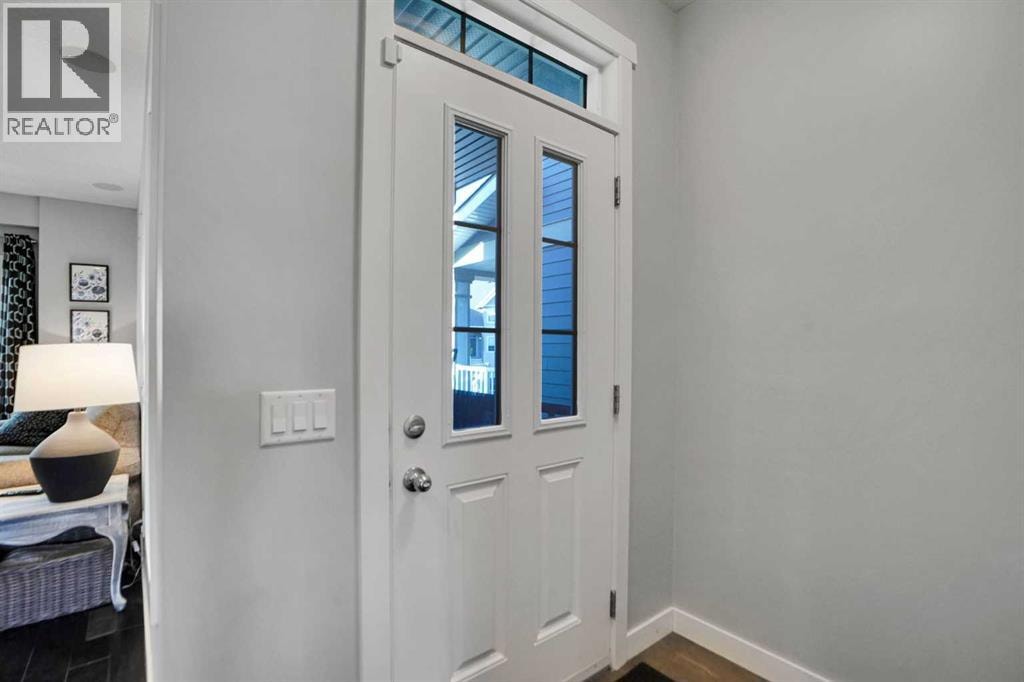 145 Marquis Common SE — photo 3