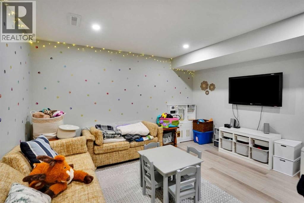 145 Marquis Common SE — photo 38