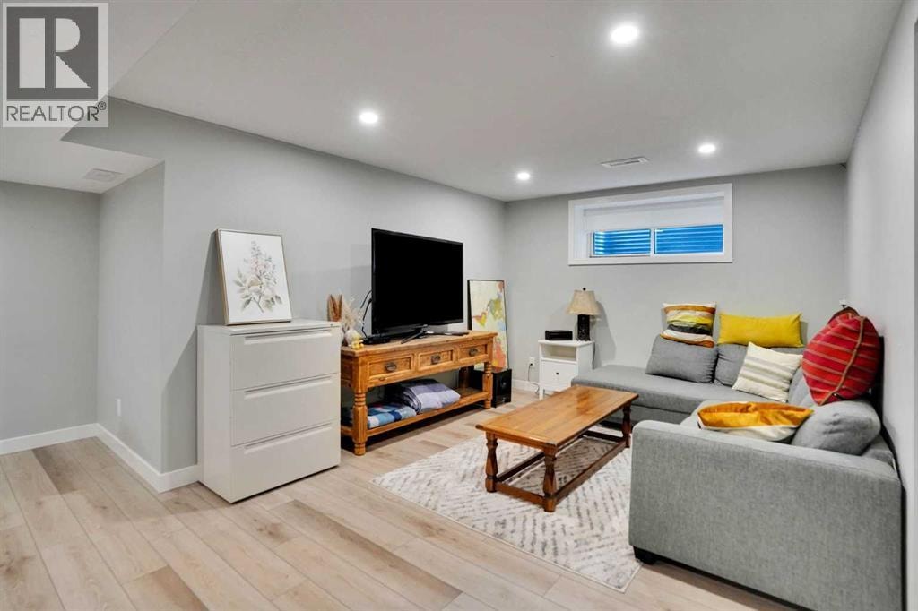 145 Marquis Common SE — photo 41