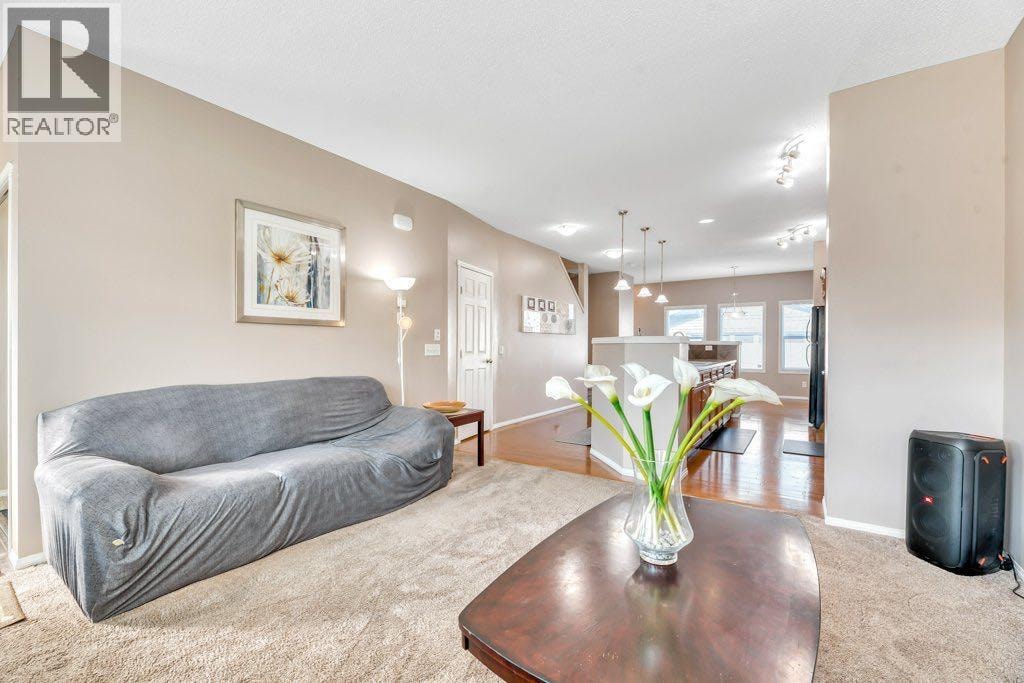 319 Saddlebrook Circle NE — photo 8
