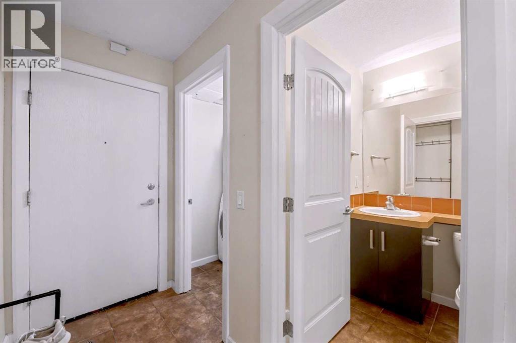 606, 1410 1 Street SE — photo 11