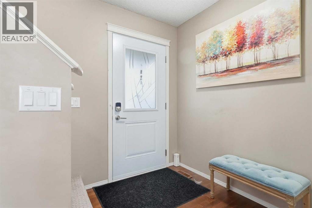 78 Everglen Way SW — photo 4