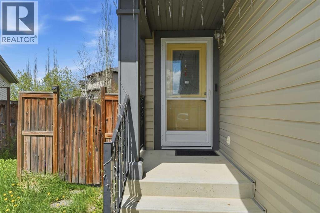 78 Everglen Way SW — photo 3