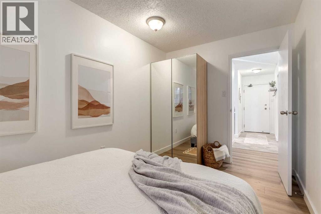 206, 718 12 Avenue SW — photo 20