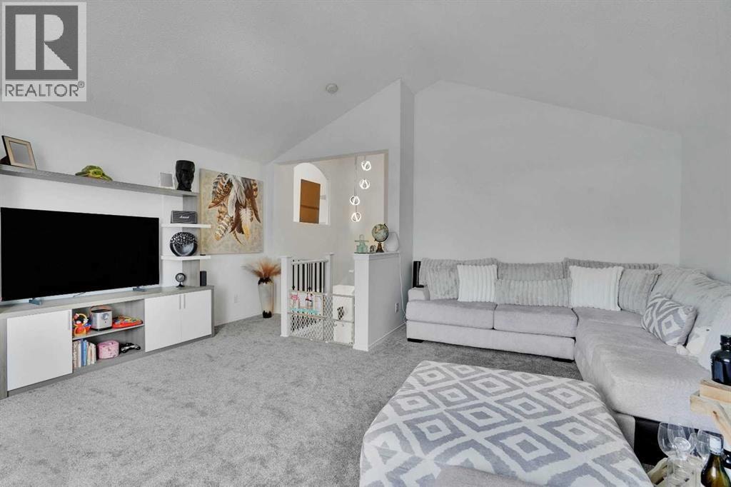 31 Skyview Shores Gardens NE — photo 16