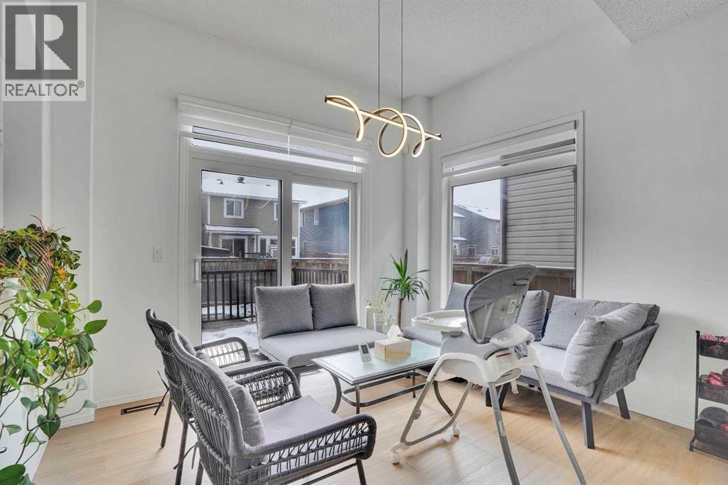 31 Skyview Shores Gardens NE — photo 13