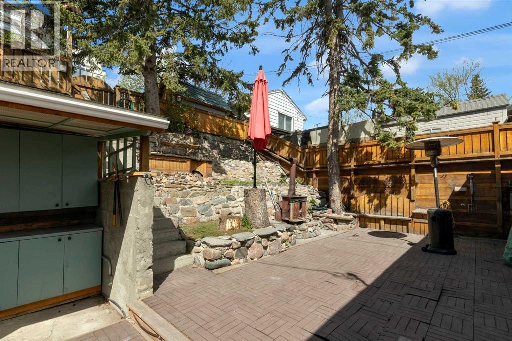 4007 Centre A Street NE — photo 35