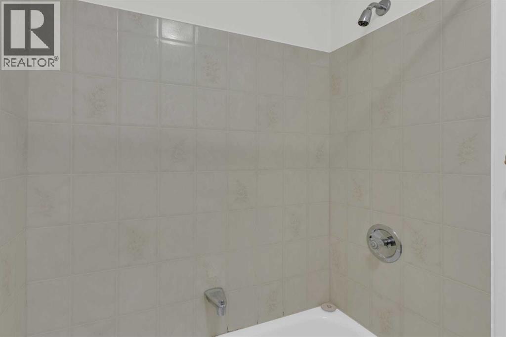 4007 Centre A Street NE — photo 21