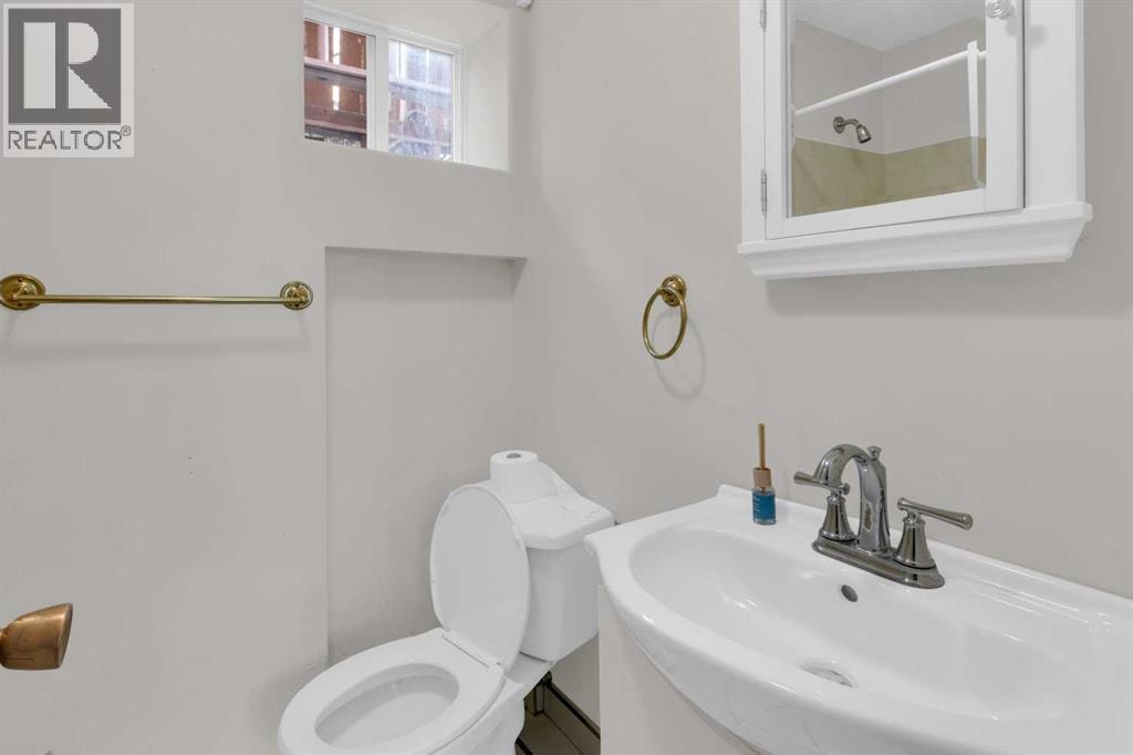 4007 Centre A Street NE — photo 20
