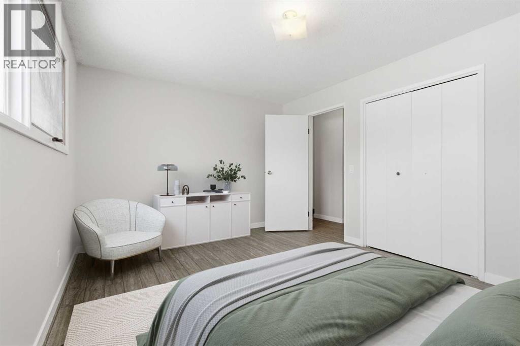 32 Fonda Mews SE — photo 21