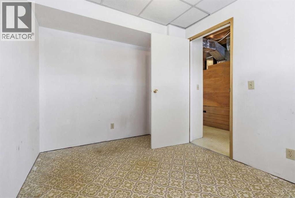 32 Fonda Mews SE — photo 35
