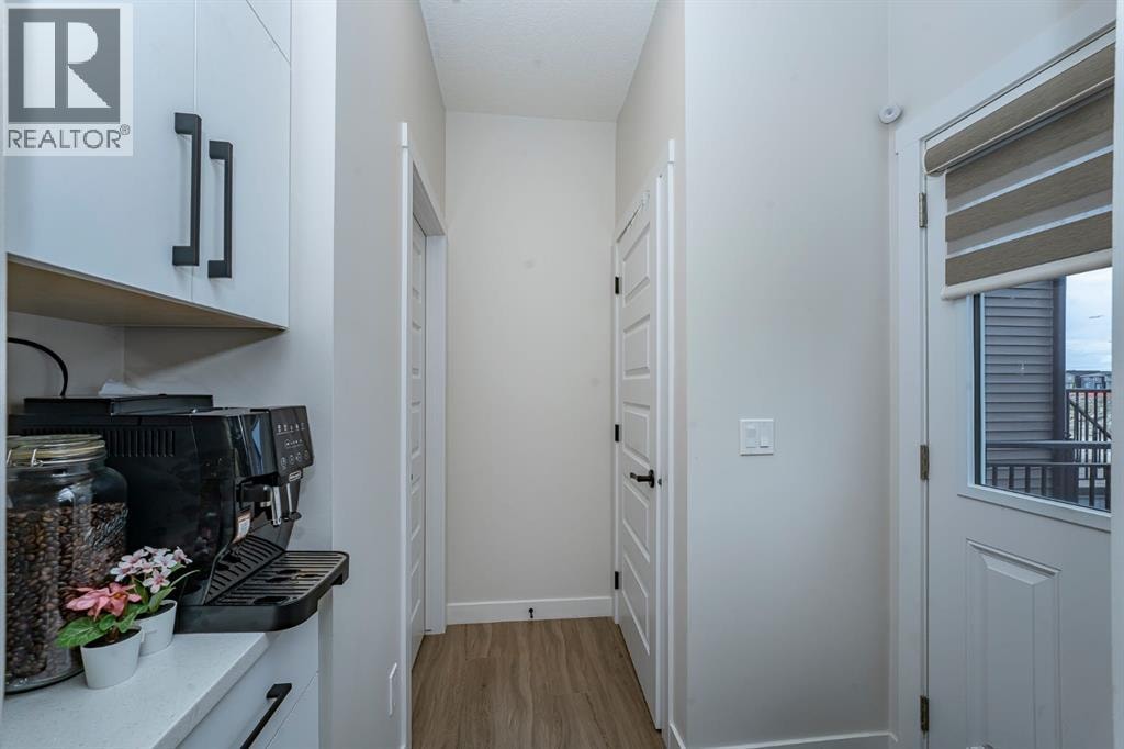 52 Lewiston Drive NE — photo 10