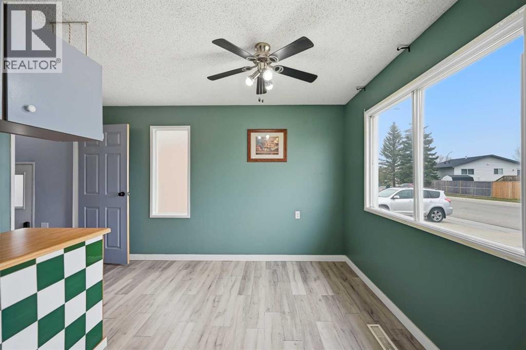 128 Ridgegate Way SW — photo 8