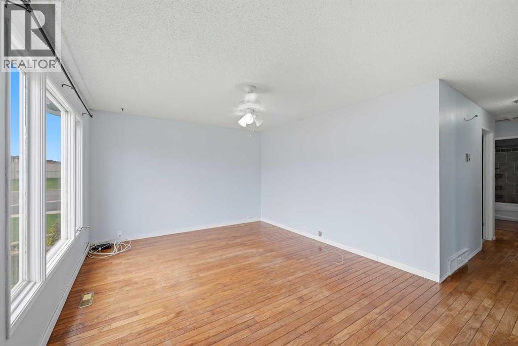 128 Ridgegate Way SW — photo 5