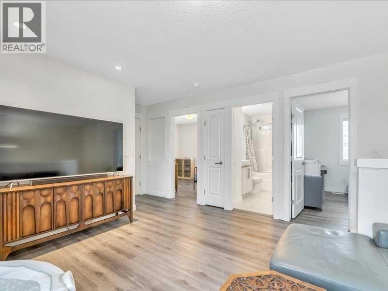 201 Rainbow Falls Glen — photo 24