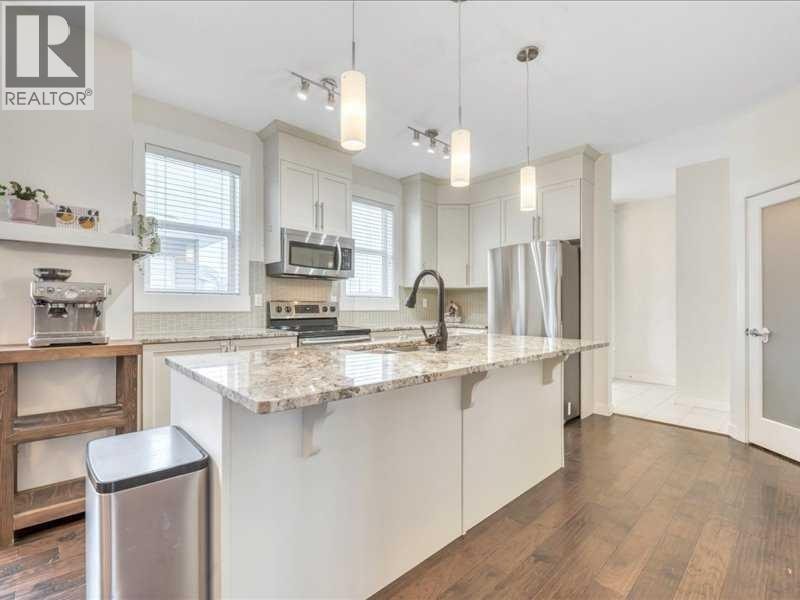 201 Rainbow Falls Glen — photo 14