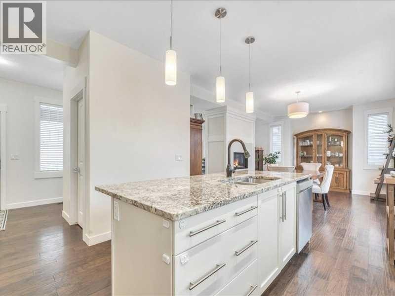 201 Rainbow Falls Glen — photo 16