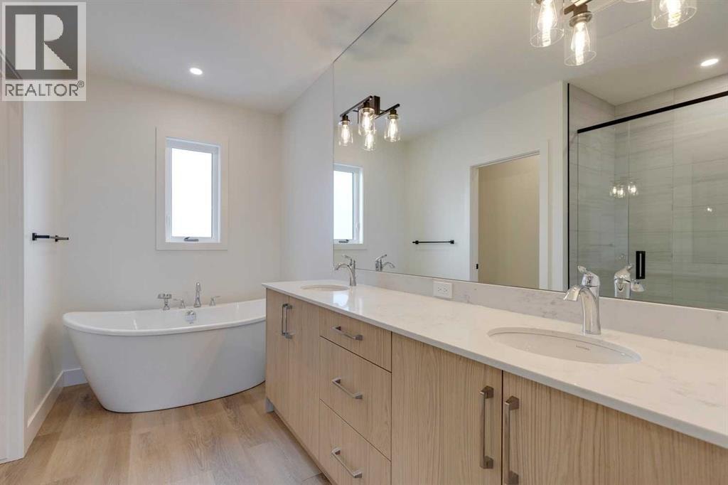 2122 7 Street NW — photo 10