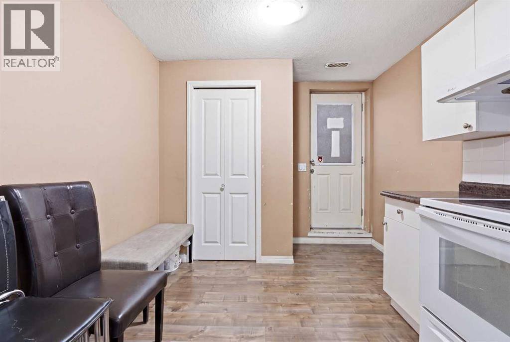 246 Martinwood Place NE — photo 32