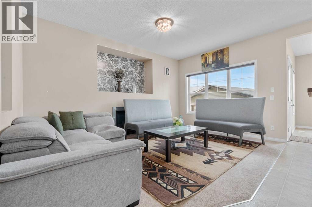 246 Martinwood Place NE — photo 8