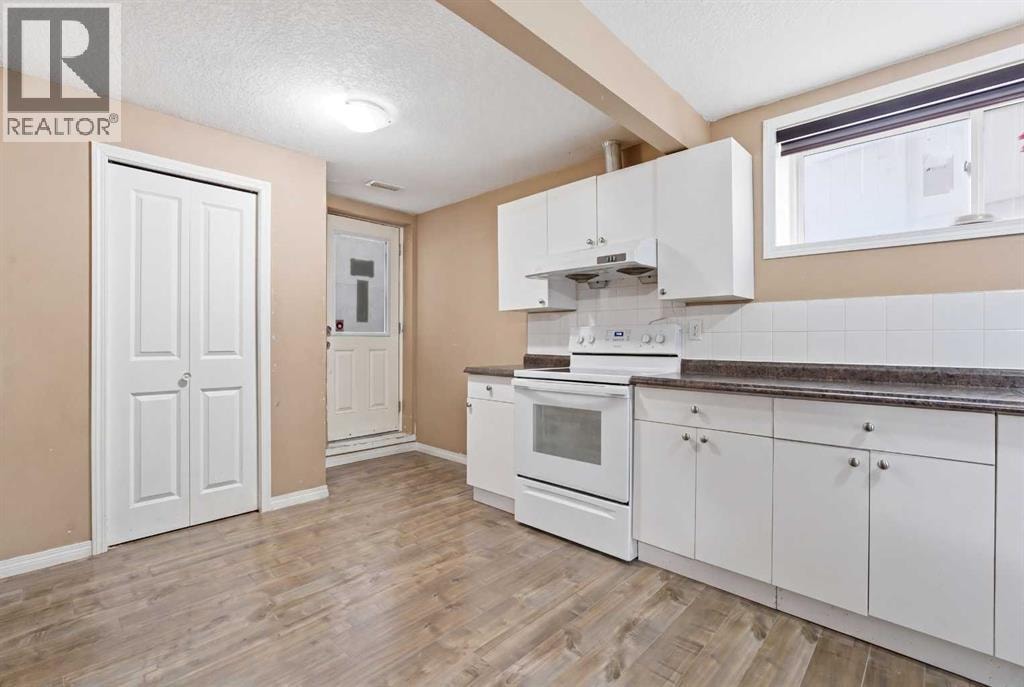 246 Martinwood Place NE — photo 33